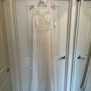 NWT - White Lace Adrianna Papell Formal Gown - possible wedding dress